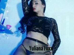 Yuliana_Foxx